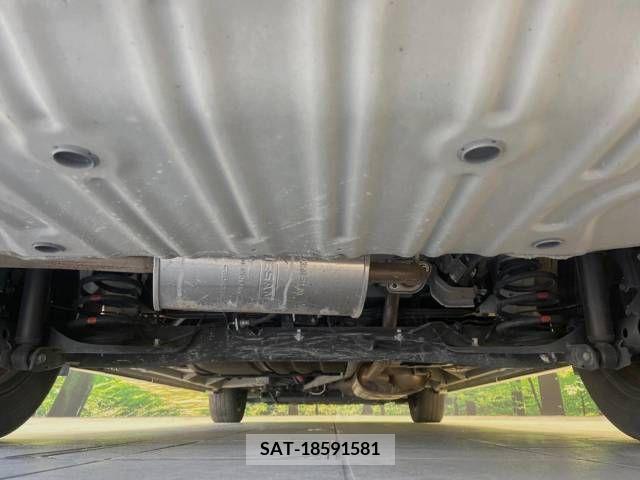 Nissan SERENA 2018-07 214755-19