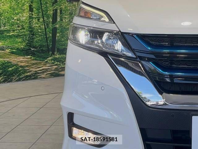 Nissan SERENA 2018-07 214755-12