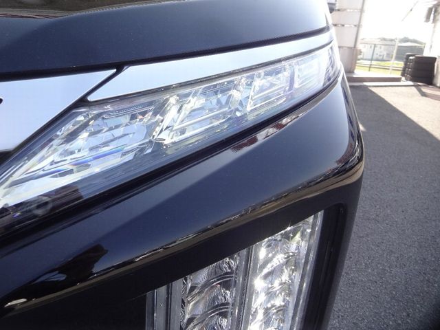 Mitsubishi DELICA D5 2019-06 180709-28