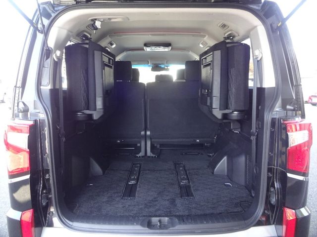 Mitsubishi DELICA D5 2019-06 180709-25