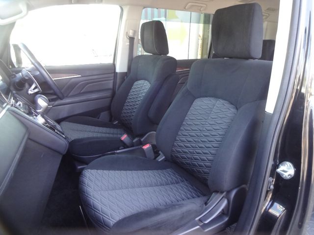 Mitsubishi DELICA D5 2019-06 180709-7