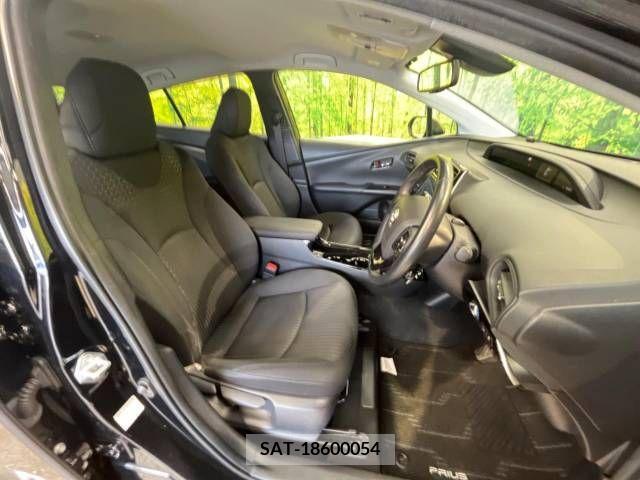 Toyota PRIUS 2018-11 366600-8