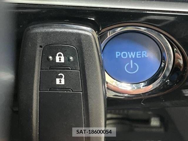 Toyota PRIUS 2018-11 366600-6