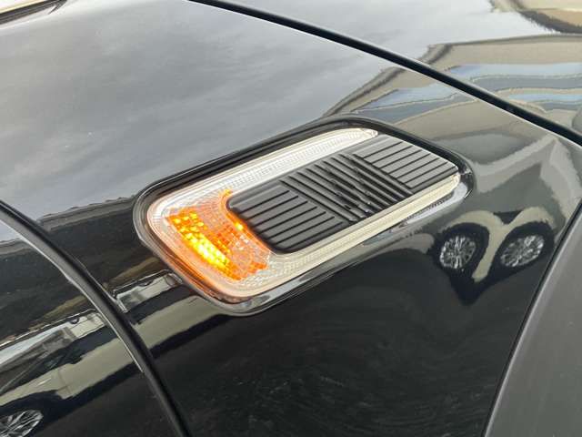 Bmw MINI 2023-05 27757-6