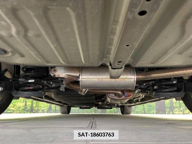 Toyota VOXY 2019-05 377069-19