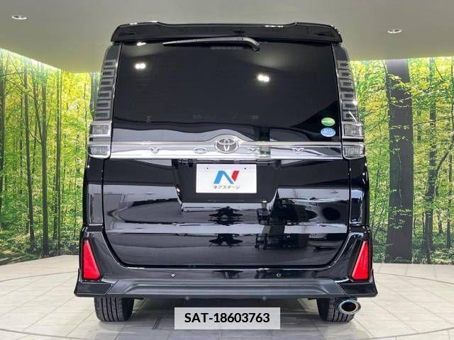 Toyota VOXY 2019-05 377069-16