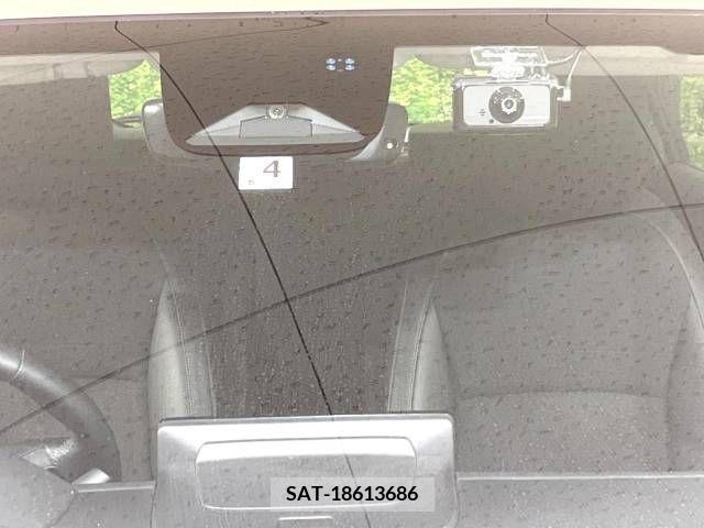 Honda VEZEL 2021-04 244167-7
