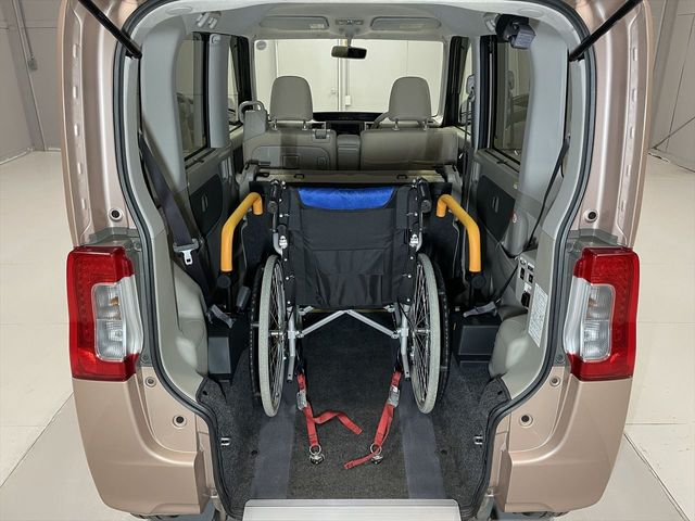 Daihatsu TANTO 2017-02 8440-6