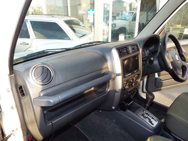 Suzuki JIMNY 2005-12 185560-5