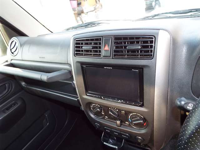 Suzuki JIMNY 2005-12 185560-8