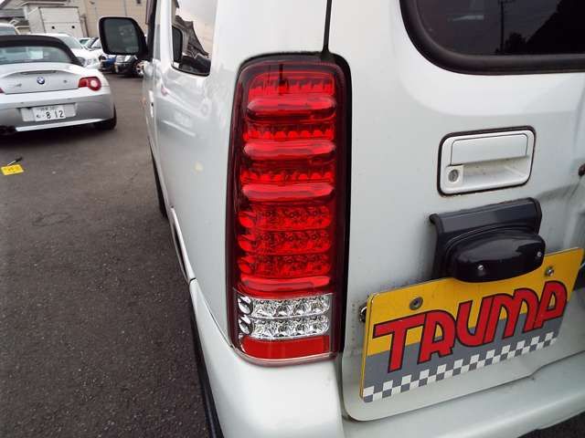 Suzuki JIMNY 2005-12 185560-6