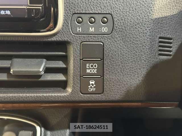 Toyota NOAH 2014-01 242989-18