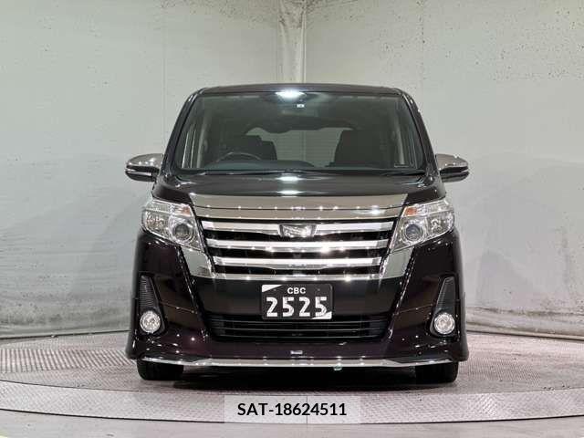 Toyota NOAH 2014-01 242989-6