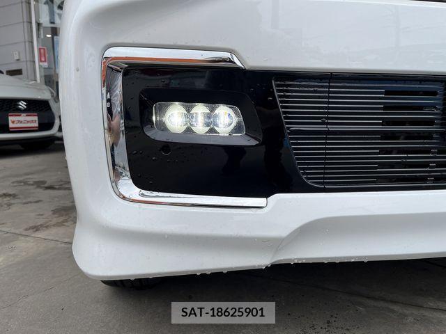 Honda N BOX CUSTOM 2023-04 364798-24
