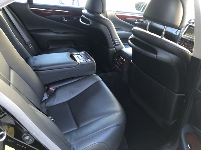 Lexus LS 2007-01 182648-13