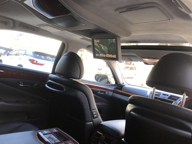 Lexus LS 2007-01 182648-14