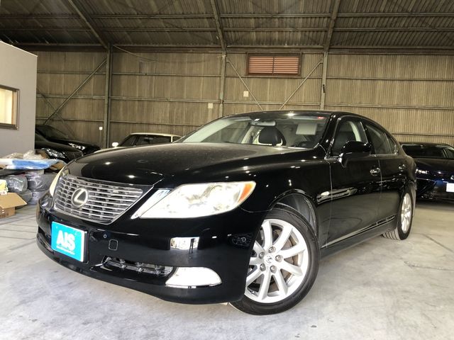 Lexus LS 2007-01 182648-0