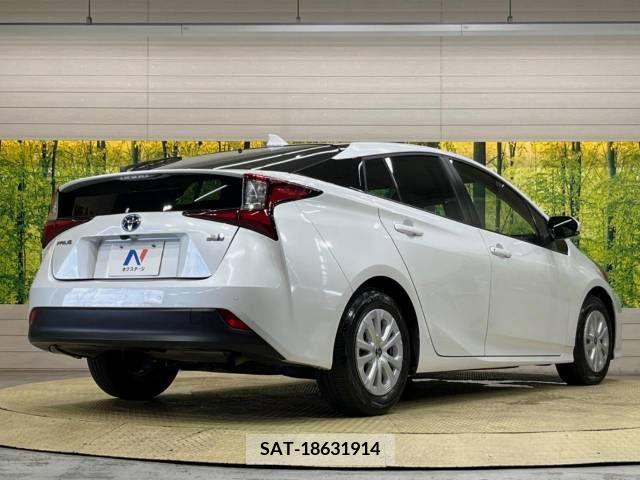 Toyota PRIUS 2021-10 393343-17