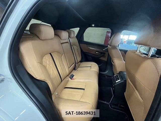 Mazda CX-60 2022-10 308675-8