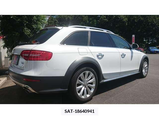 Audi A4 ALLROAD QUATTRO 2015-03 389426-3