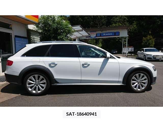 Audi A4 ALLROAD QUATTRO 2015-03 389426-2