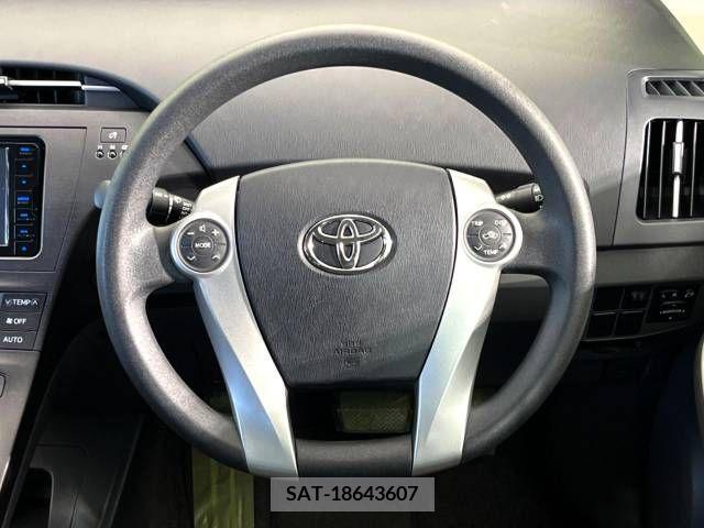 Toyota PRIUS 2010-03 366619-11