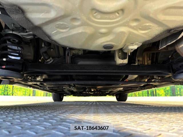 Toyota PRIUS 2010-03 366619-19