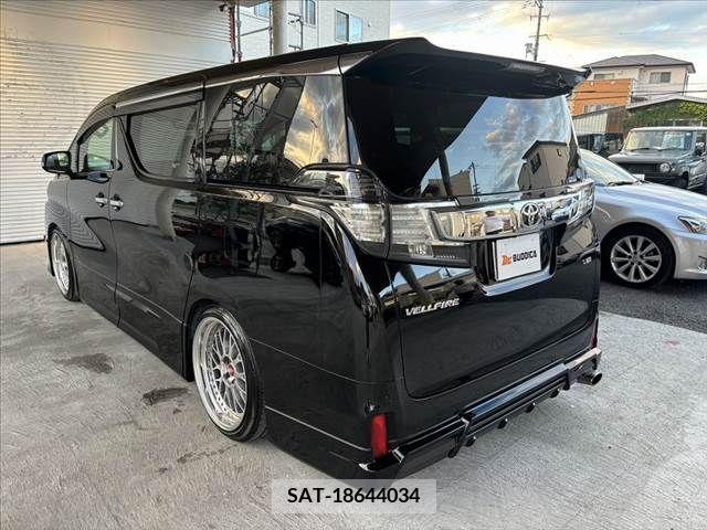 Toyota VELLFIRE 2016-10 369781-12