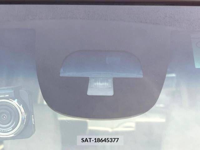 Honda N BOX 2017-06 278784-4
