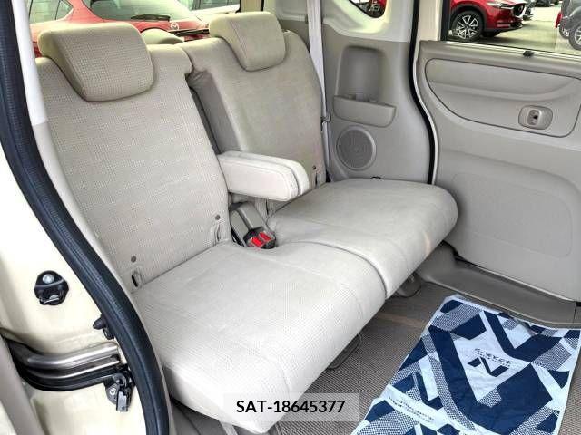 Honda N BOX 2017-06 278784-13