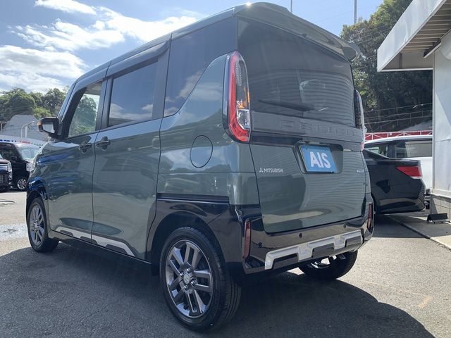 Mitsubishi DELICA MINI 2023-06 22506-7