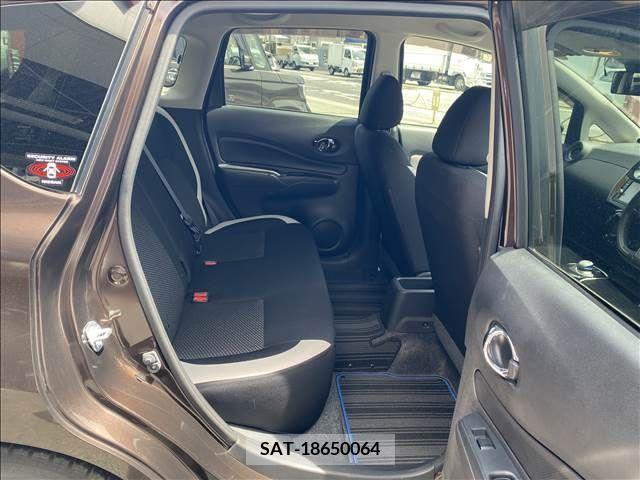 Nissan NOTE 2018-01 280140-13
