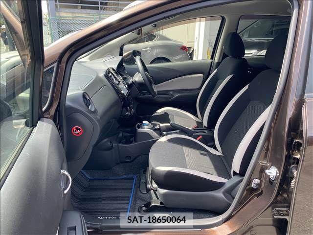 Nissan NOTE 2018-01 280140-11