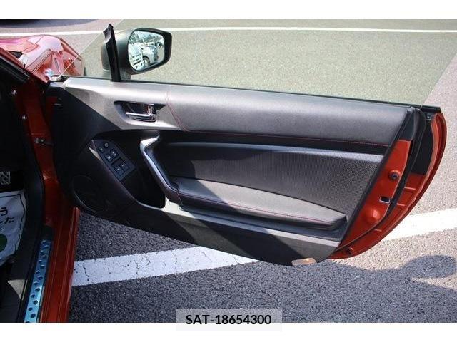 Toyota 86 2012-09 321152-5