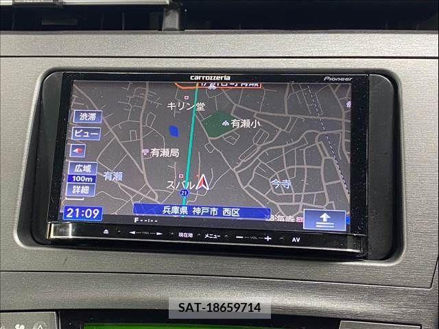 Toyota PRIUS 2014-06 322049-2