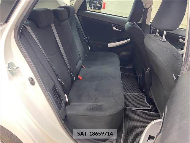 Toyota PRIUS 2014-06 322049-8