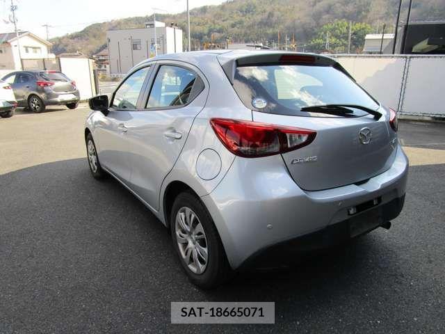 Mazda DEMIO 2019-02 211103-7