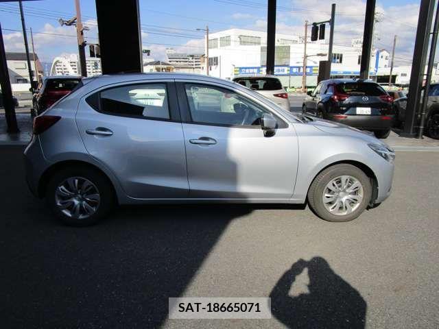 Mazda DEMIO 2019-02 211103-3
