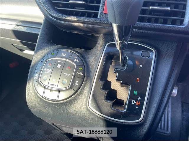 Toyota VOXY 2014-10 253465-2
