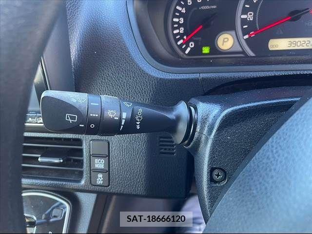 Toyota VOXY 2014-10 253465-16