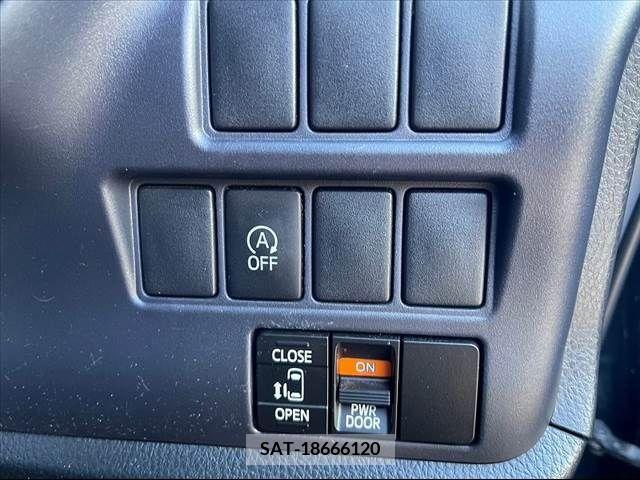 Toyota VOXY 2014-10 253465-14