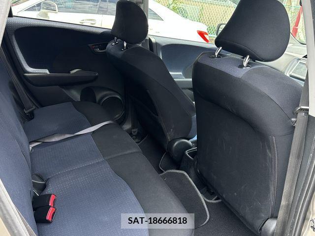 Honda FIT 2010-06 201142-14