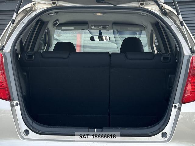 Honda FIT 2010-06 201142-15