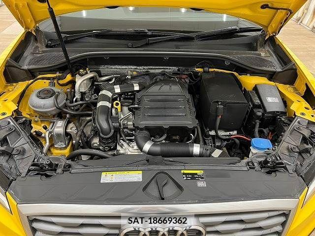 Audi Q2 2017-10 217752-19
