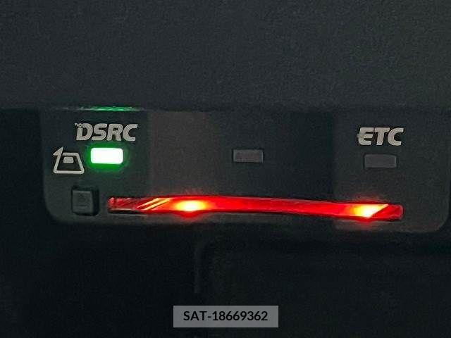 Audi Q2 2017-10 217752-7