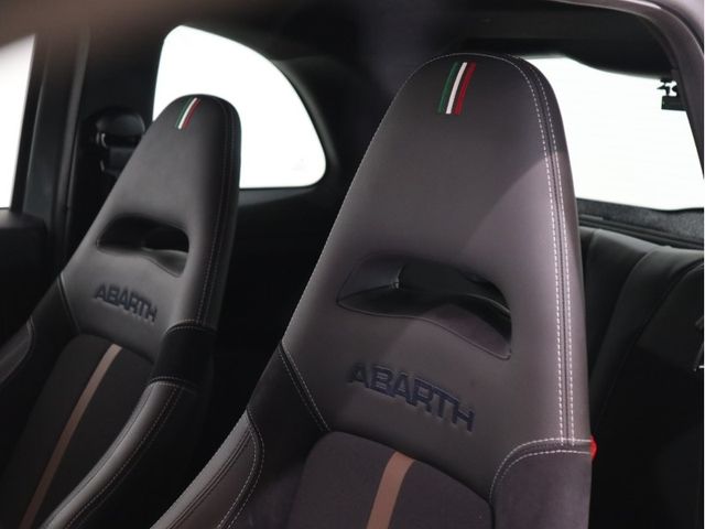 Abarth 695 2020-02 188953-15