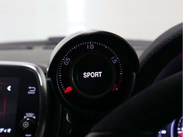 Abarth 695 2020-02 188953-24