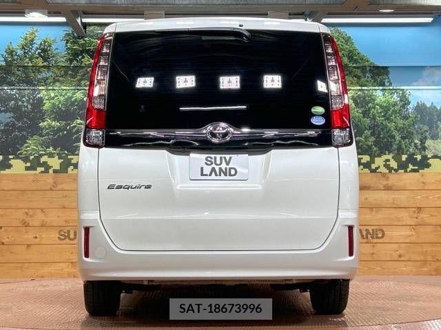 Toyota ESQUIRE 2017-07 240985-15
