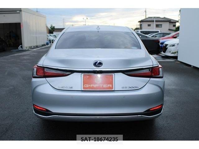 Lexus ES 2019-02 354143-8