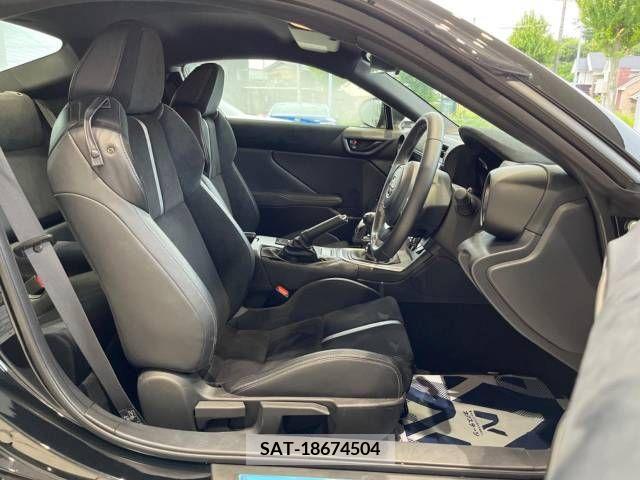 Toyota 86 2022-05 332792-10
